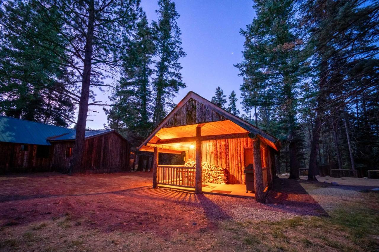 Corkins Lodge Chama Exteriér fotografie